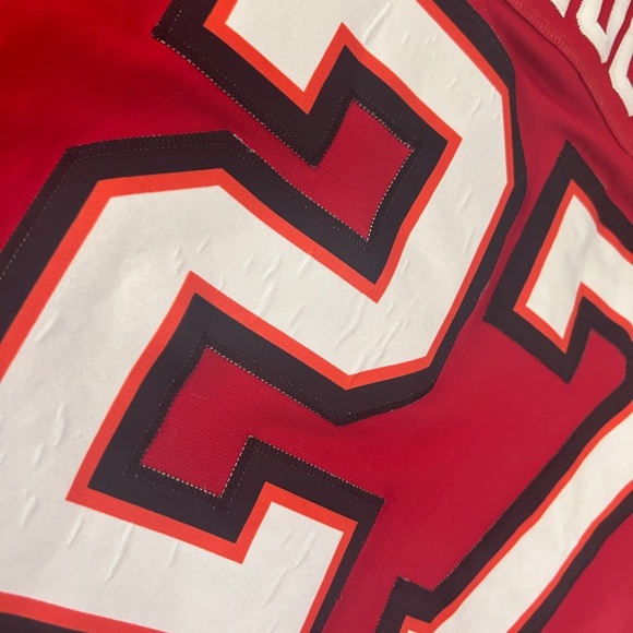 NFL Nike Tampa Bay Buccaneers LeGarette Blount #27 Jersey, Size XL- Pre Loved - Picture 2 of 15